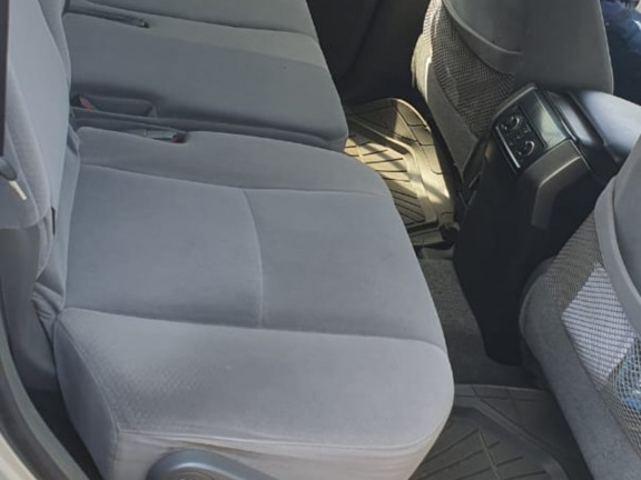 Toyota Land Cruiser Prado, Voitures, Conakry
