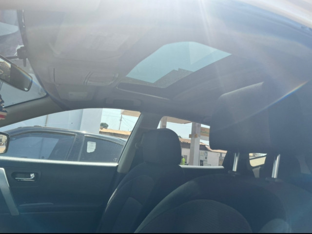 Nissan Rogue, Voitures, Conakry