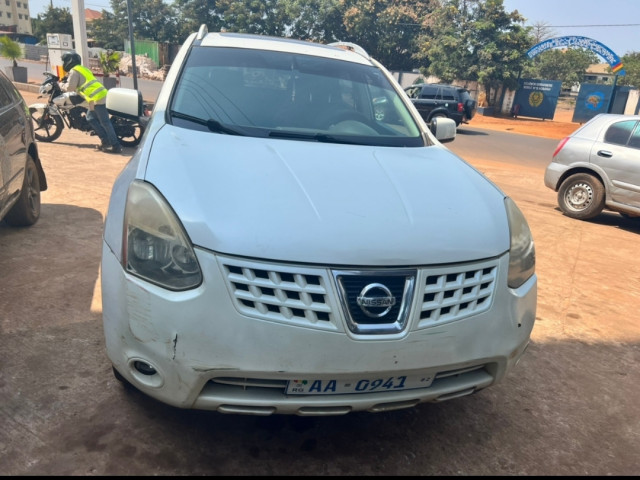 Nissan Rogue, Voitures, Conakry
