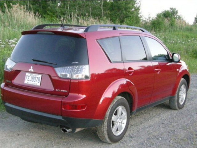 Mitsubishi Outlander, Voitures, Conakry