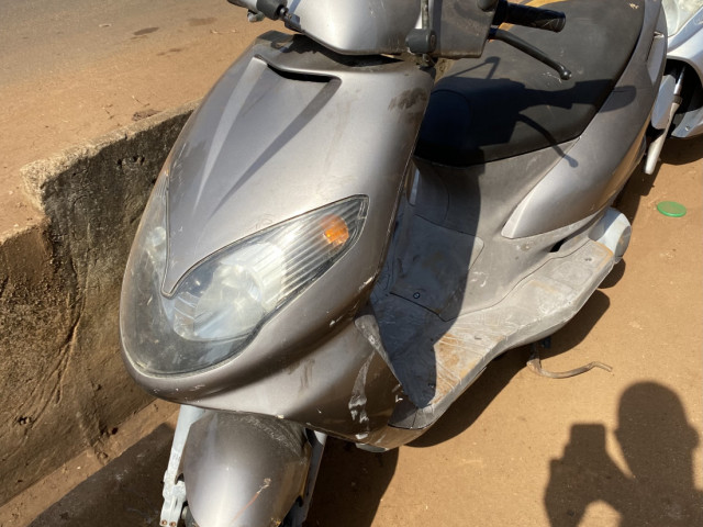Scooter Magnet, Motos - Scooters, Conakry