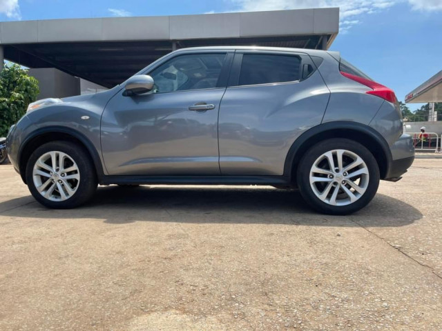 Nissan Juke, Voitures, Conakry