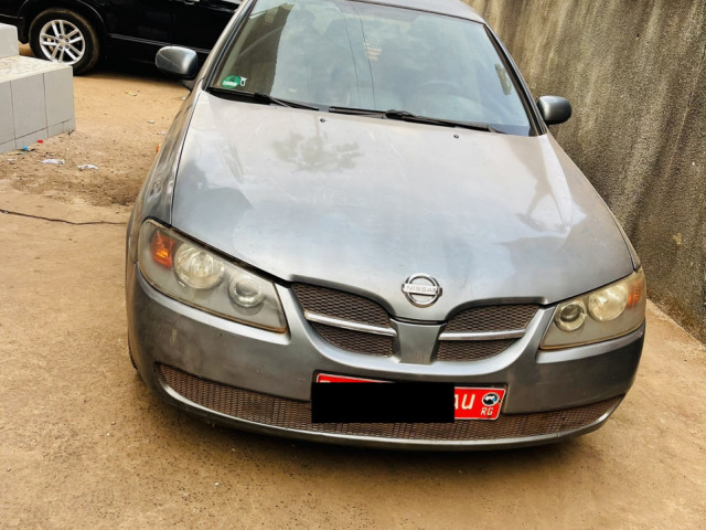 Nissan Almera, Voitures, Conakry