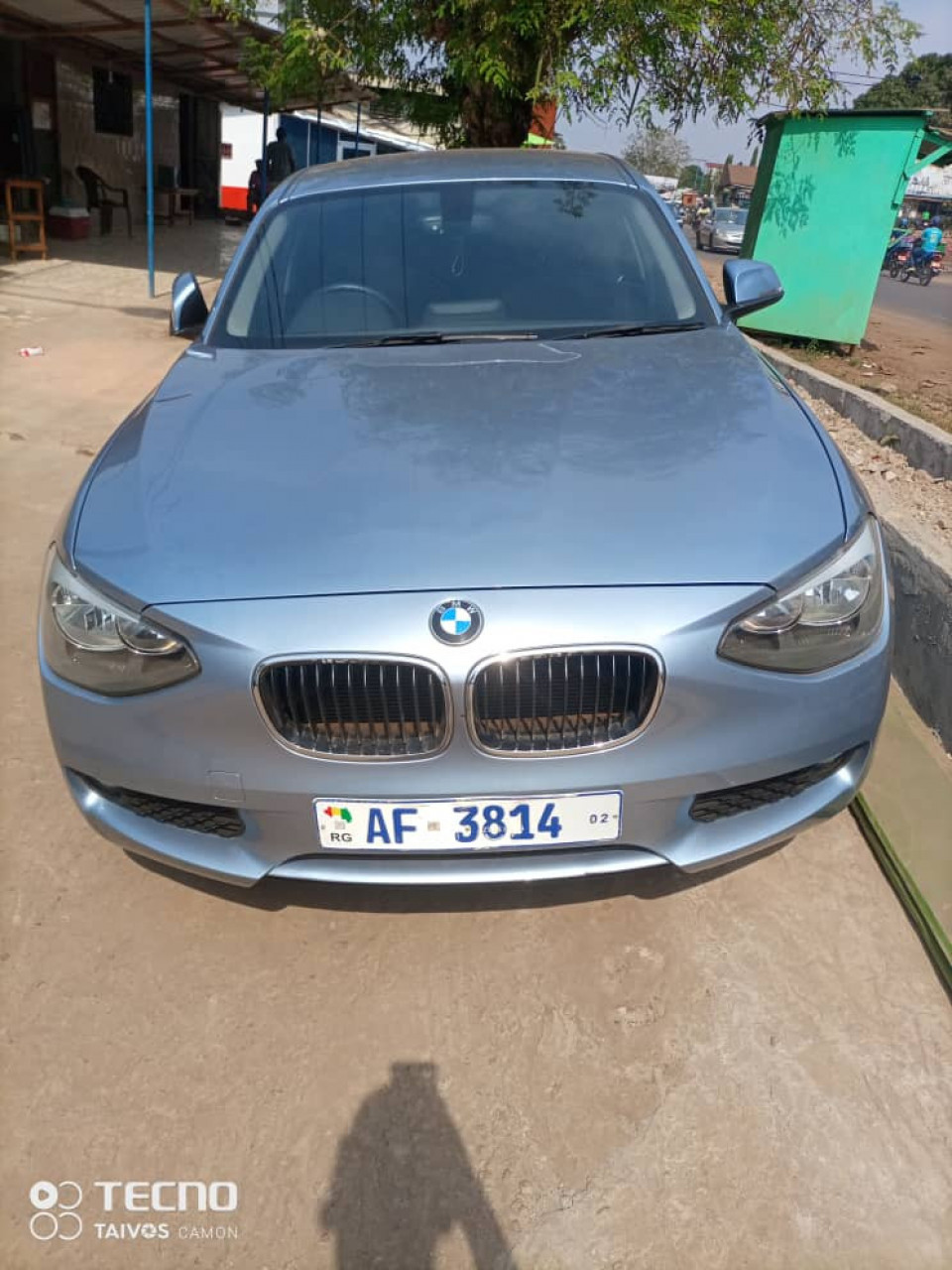 BMW  Séries 1, Voitures, Conakry