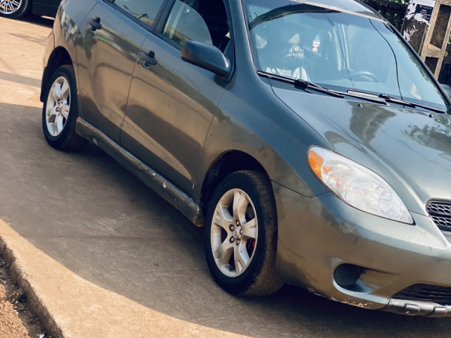 Toyota Matrix, Voitures, Conakry
