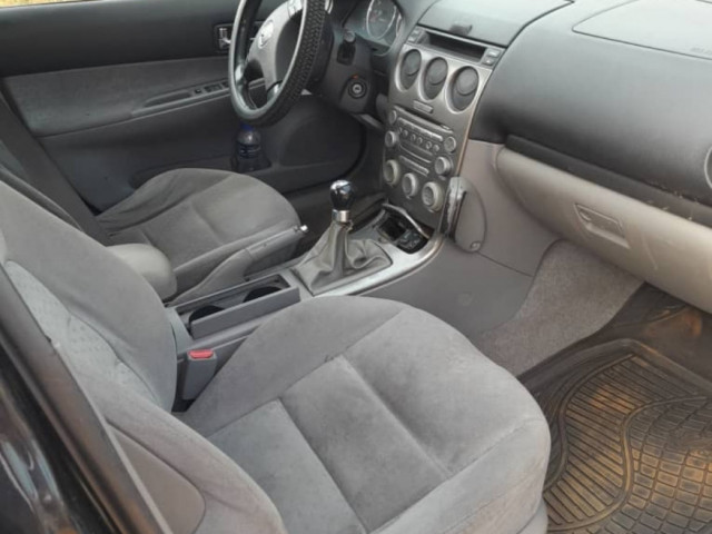 Mazda 3, Voitures, Conakry