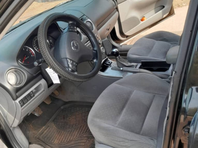 Mazda 3, Voitures, Conakry
