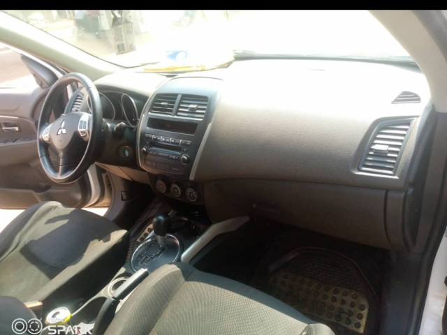 Mitsubishi RVR, Voitures, Conakry