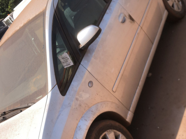 Opel Meriva, Voitures, Conakry