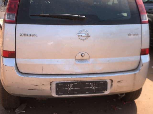 Opel Meriva, Voitures, Conakry