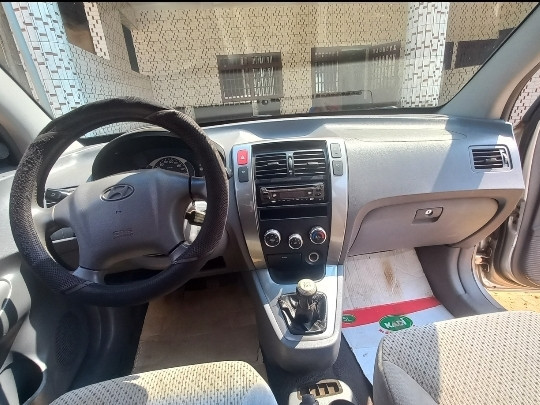 Hyundaï Tucson, Voitures, Conakry