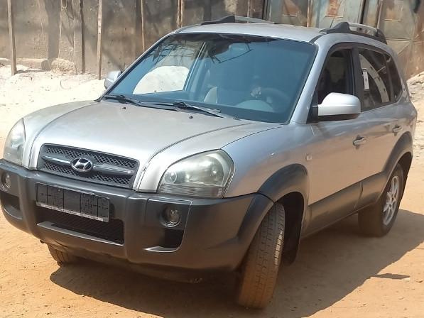 Hyundaï Tucson, Voitures, Conakry