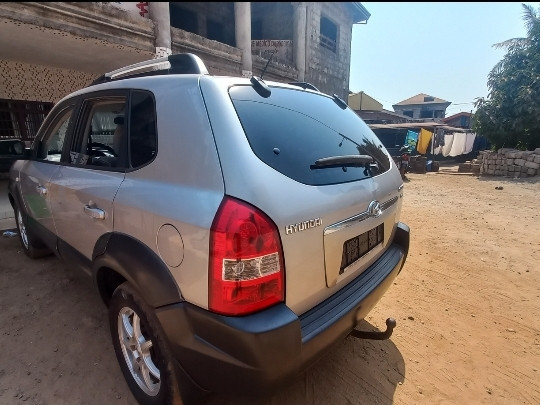 Hyundaï Tucson, Voitures, Conakry