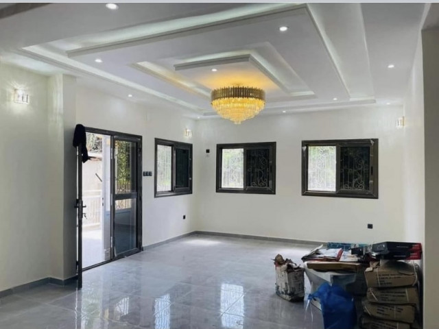 Maison à vendre, Maisons, Conakry