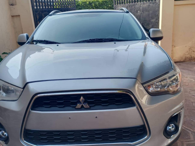 Mitsubishi RVR, Voitures, Conakry