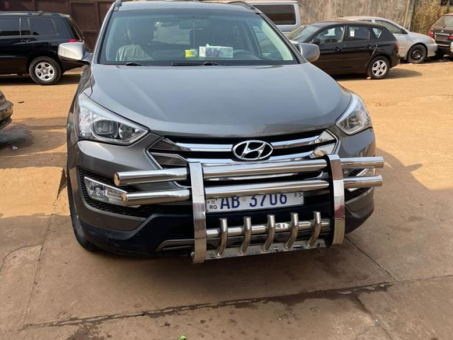 Hyundai Santa Fe, Voitures, Conakry