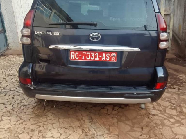 Toyota Land Cruiser Prado, Voitures, Conakry