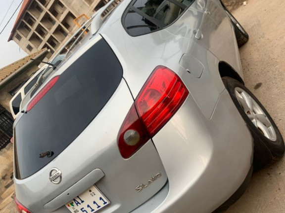 Nissan Rogue, Voitures, Conakry