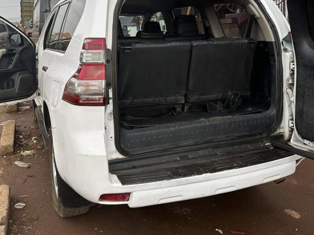 Toyota Land Cruiser Prado, Voitures, Conakry
