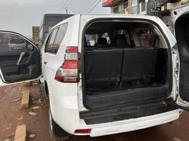 Toyota Land Cruiser Prado, Voitures, Conakry