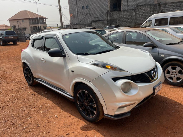 Nissan Juke, Voitures, Conakry