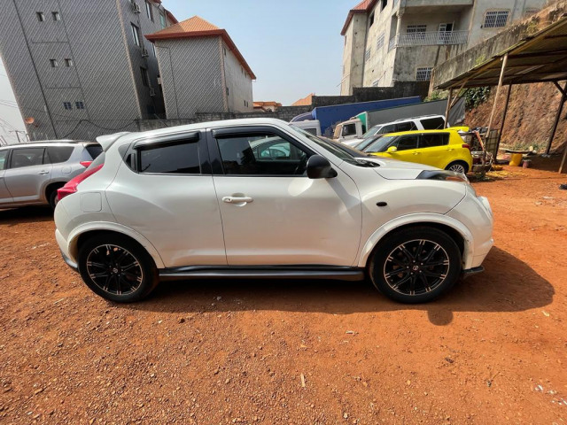 Nissan Juke, Voitures, Conakry
