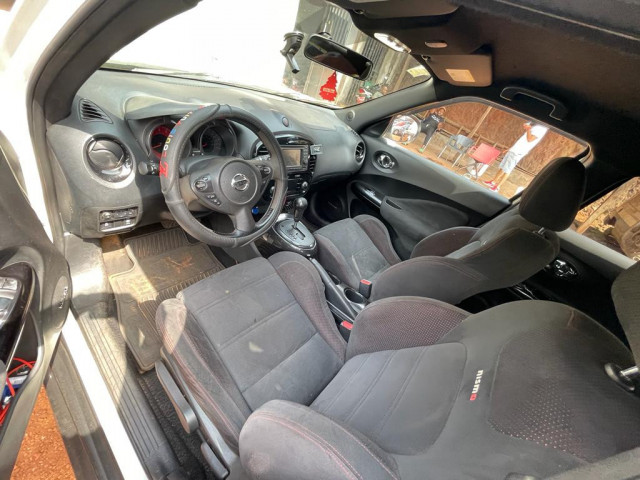 Nissan Juke, Voitures, Conakry