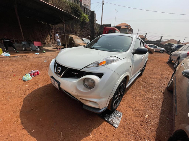 Nissan Juke, Voitures, Conakry