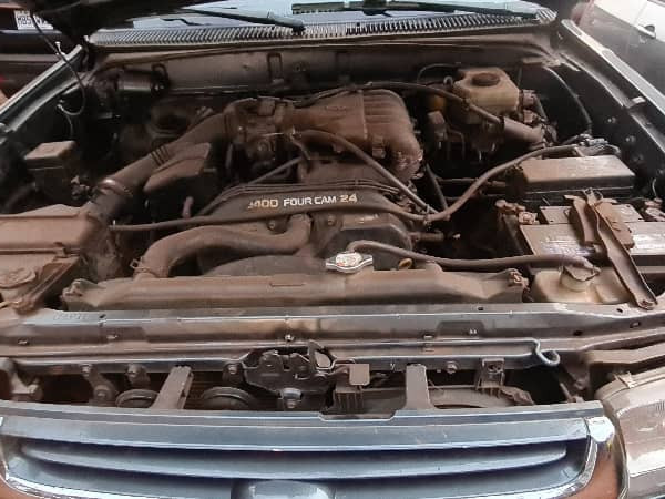 Toyota 4Runner, Voitures, Conakry
