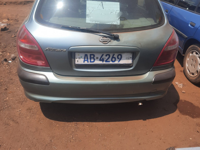Nissan Almera, Voitures, Conakry