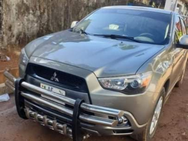 Mitsubishi rvr, Voitures, Conakry
