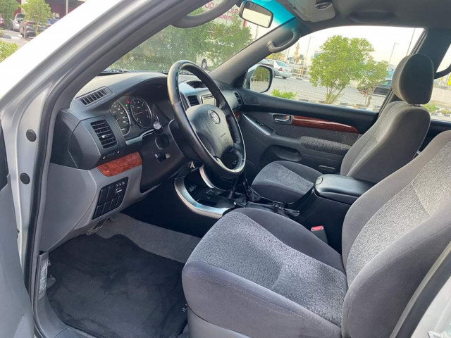 Toyota Land Cruiser Prado, Voitures, Conakry