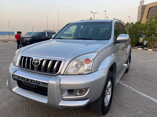 Toyota Land Cruiser Prado, Voitures, Conakry