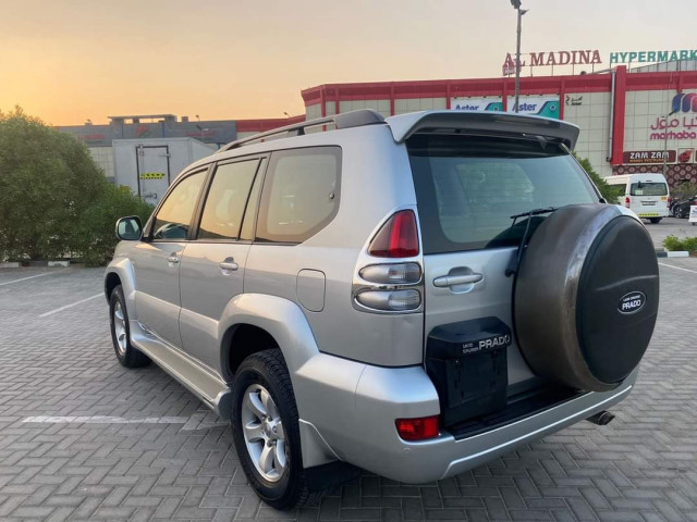 Toyota Land Cruiser Prado, Voitures, Conakry