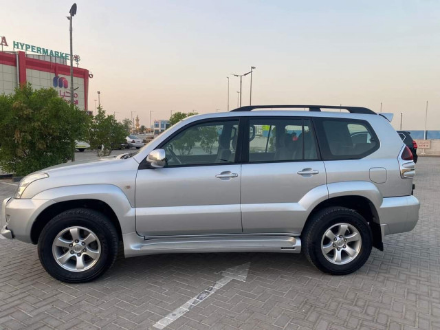 Toyota Land Cruiser Prado, Voitures, Conakry