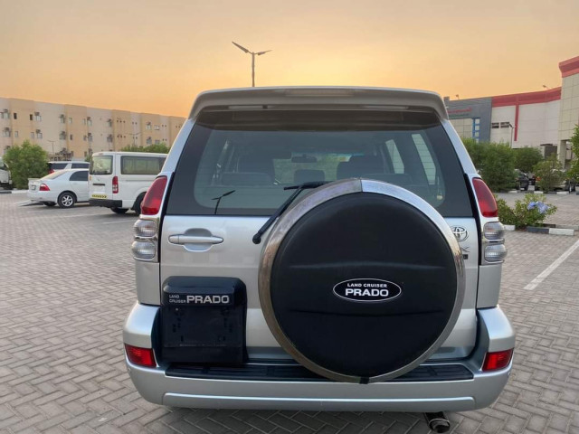 Toyota Land Cruiser Prado, Voitures, Conakry
