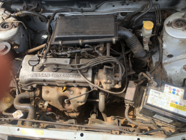 Nissan Almera, Voitures, Conakry