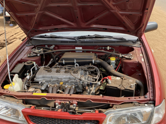 Nissan Almera, Voitures, Conakry