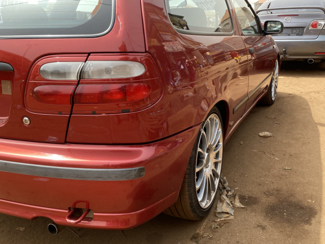 Nissan Almera, Voitures, Conakry