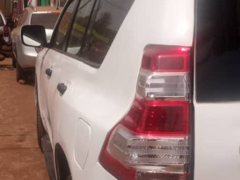 Toyota Land Cruiser Prado, Voitures, Conakry