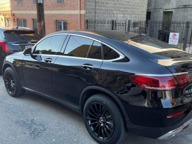 Mercedes-Benz Classe GLC, Voitures, Conakry