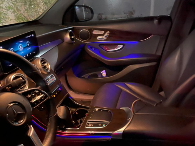 Mercedes-Benz Classe GLC, Voitures, Conakry