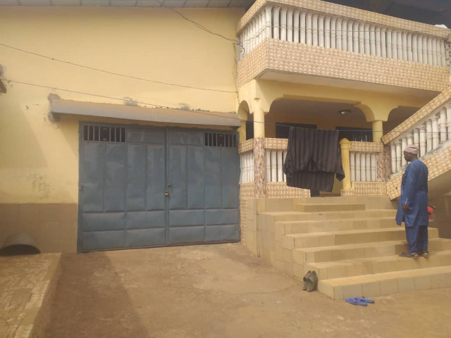 Maison à Tombolia, Maisons, Conakry
