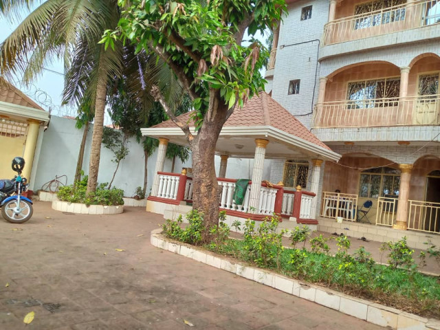 Maison à Nongo, Maisons, Conakry