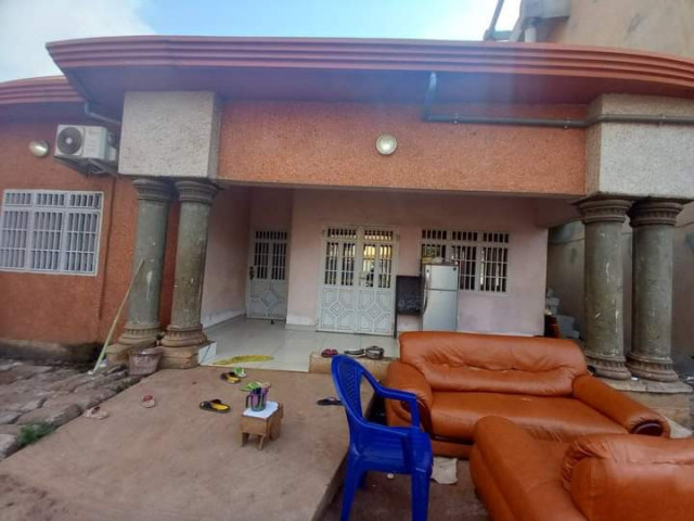 Maison à Sonfonia, Maisons, Conakry