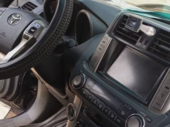 Toyota Land Cruiser Prado, Voitures, Conakry