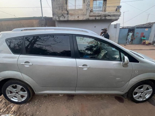 Toyota Corolla, Voitures, Conakry