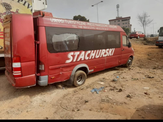 Mercedes-Benz Sprinter, Camions - Autobus, Conakry