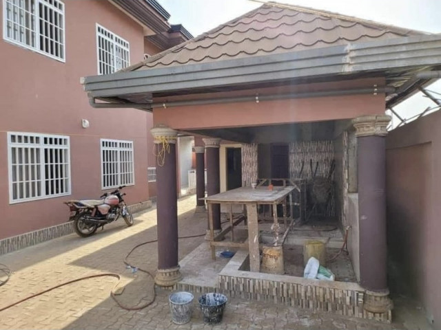 Bâtiment à Kobayah, Maisons, Conakry