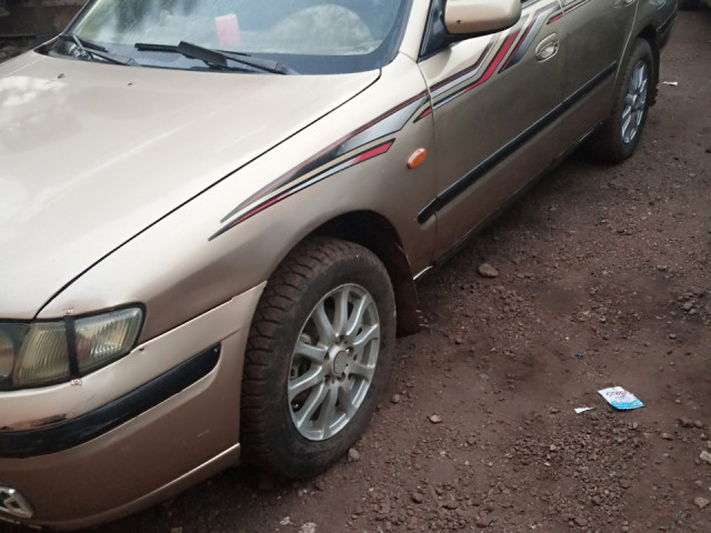 Mazda 626, Voitures, Conakry